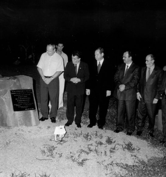 Lançamento da Pedra Fundamental do Hospital da Unimed (2001)